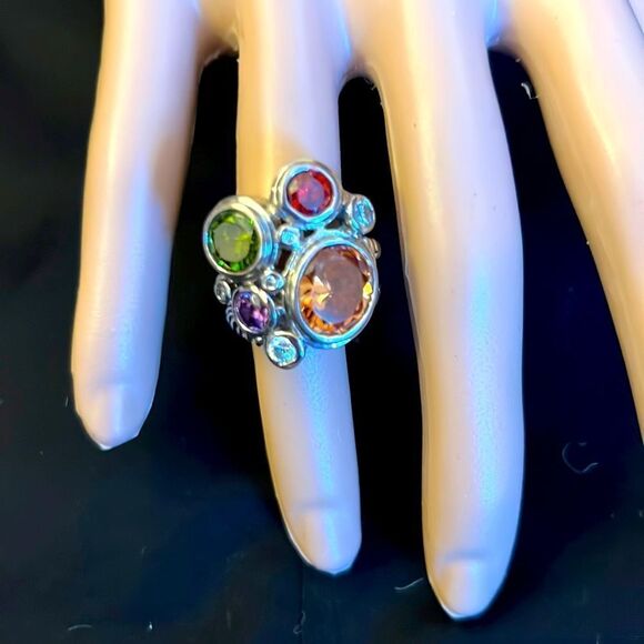 Band ring with inset crystals of different crystals - Picture 1 of 4